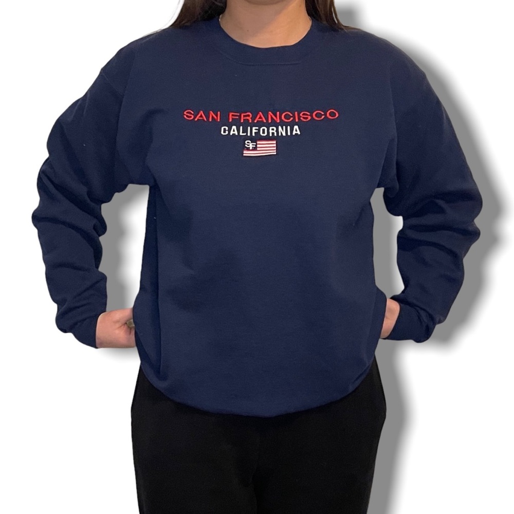 california crewneck💙